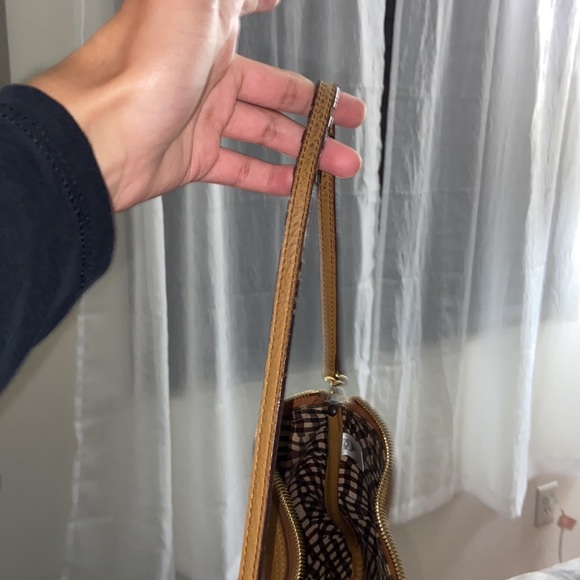 Mcm Pouch with Dust Bag - Picture 3 of 6